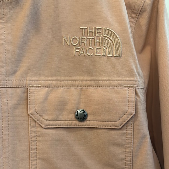 The North Face Men’s Cafe Crème Jacket - Picture 2 of 8